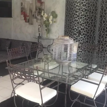 La Pinede D'estarac Bed & Breakfast Bages (Aude)