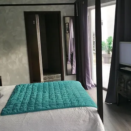 Couette-café La Pinède D'estarac 4*