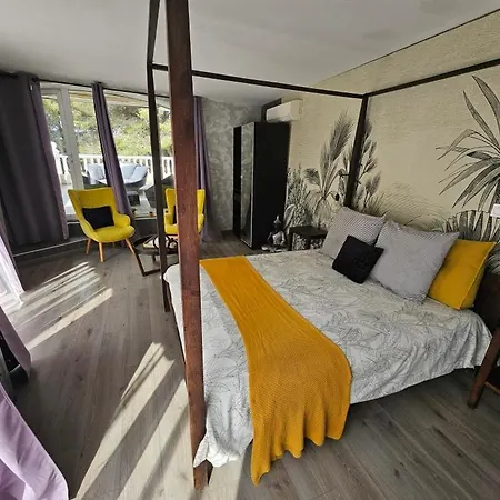 La Pinede D'estarac Bages (Aude)